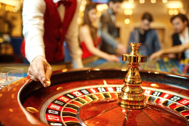 Live Mega Wheel roulette table on 388sport mobile app showing real dealer and spinning wheel